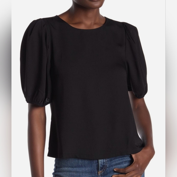 Elodie Tops - ELODIE Keyhole Back Short Sleeve Blouse, Size S